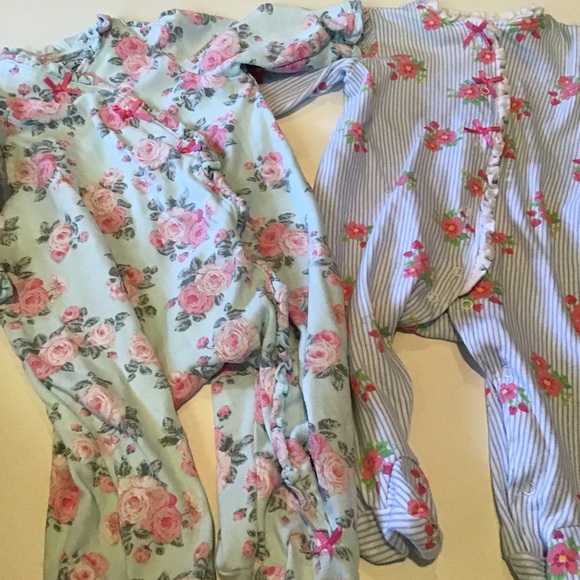 Little Me Other - 🌷LITTLE ME ONESIE FOOTED PAJAMAS SIZE 6 MONTHS